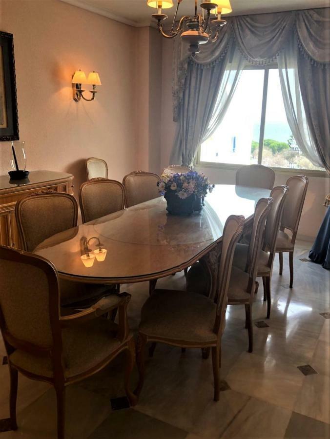 Riyadh House Apartamento Marbella